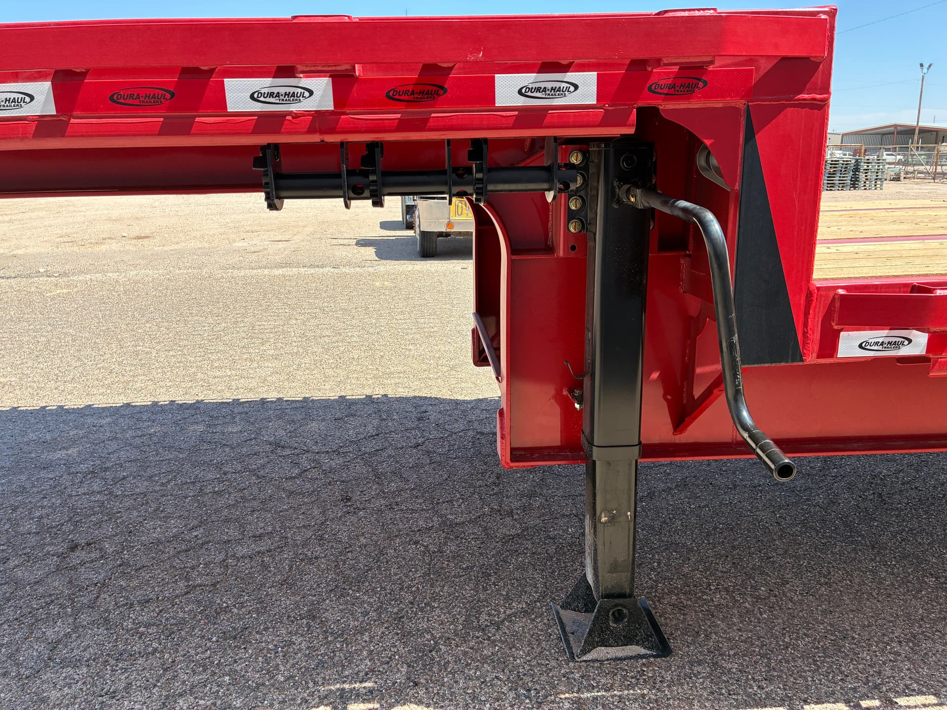 2026 DURA-HAUL Drop Deck 53' Spread - Red