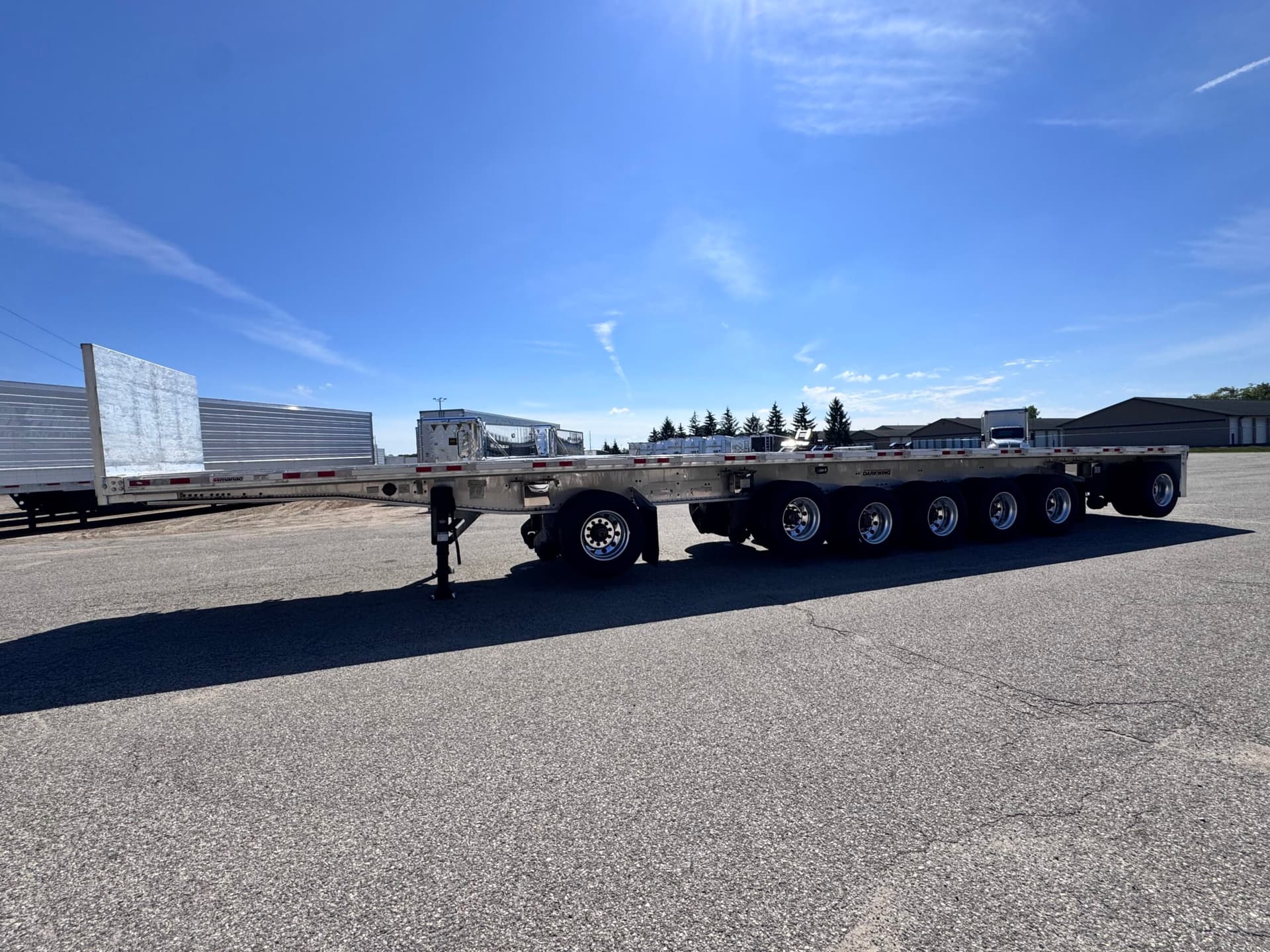 2023 Manac Flatbed | Darkwing | 7-Axle | Used | 214755