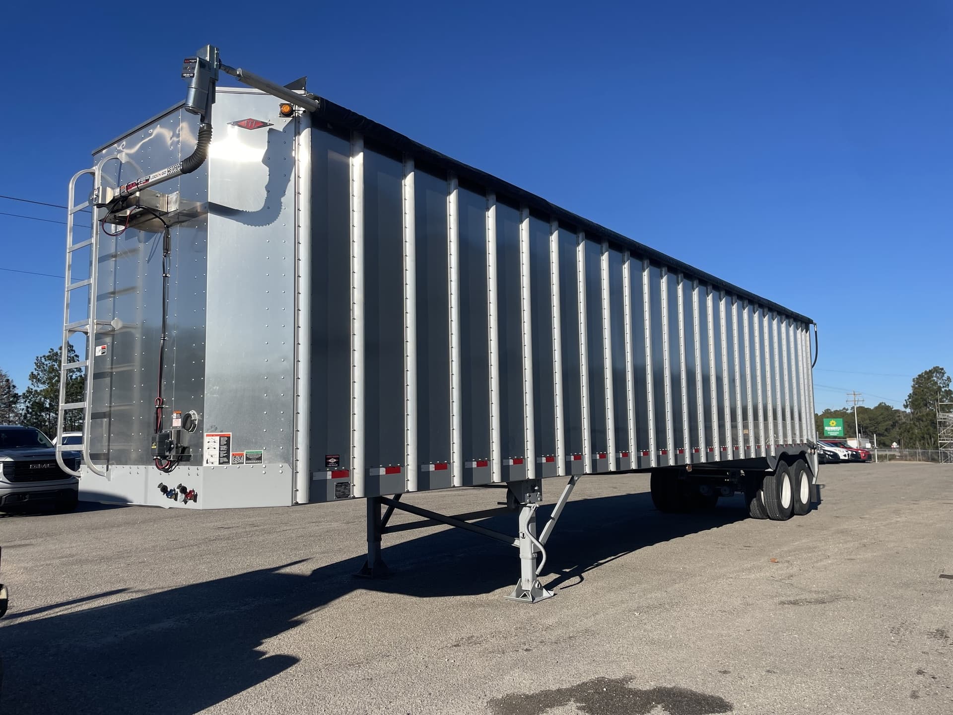 2027 ITI 45' x 102" Open Top Electric Roll Tarp Chipper Trailer