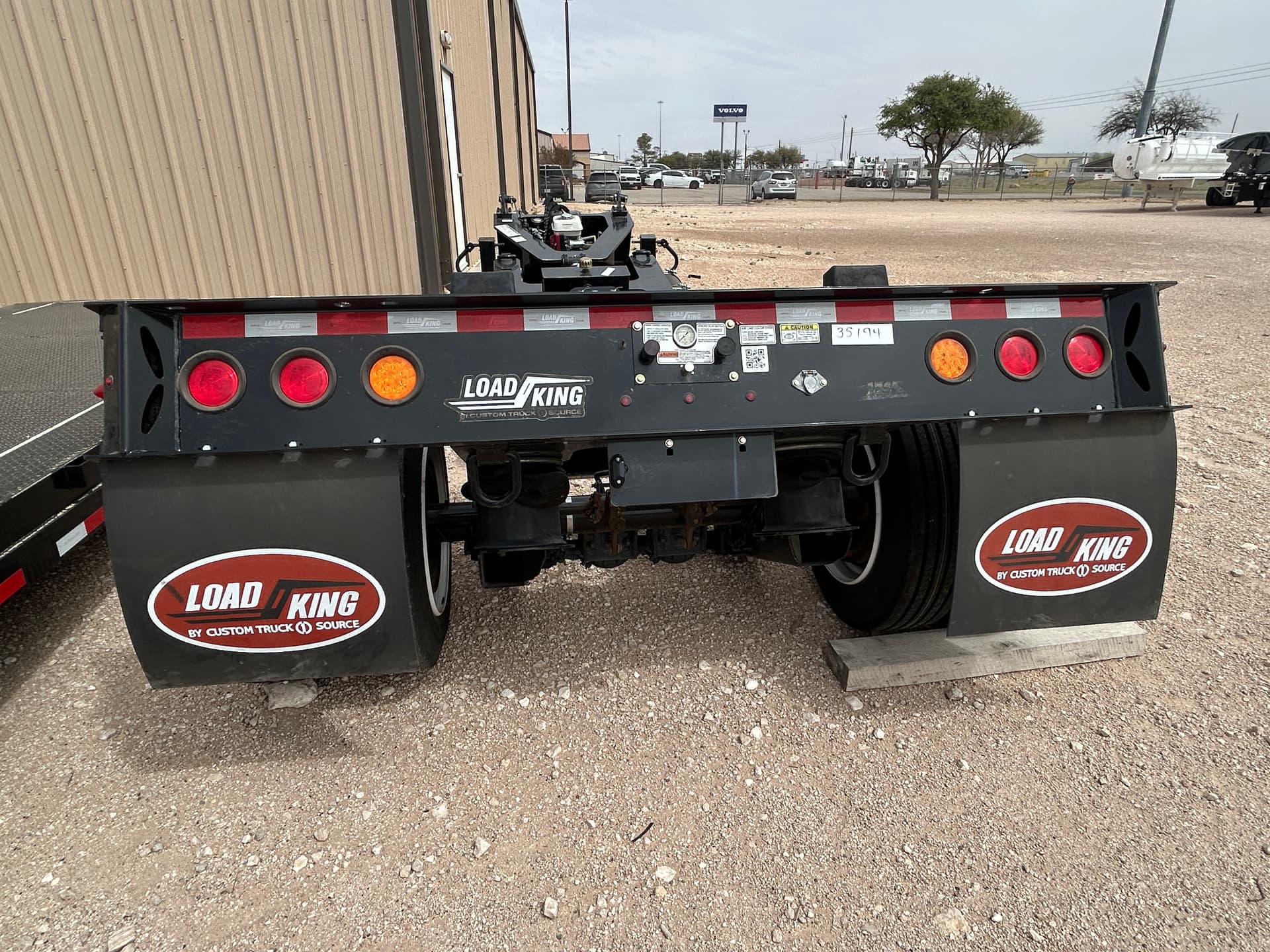 2026 LOAD KING FL201-37-54.5 (Flip Axle) - 55 Ton-8'6" Wide
