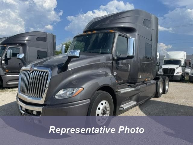 2021 International LT625