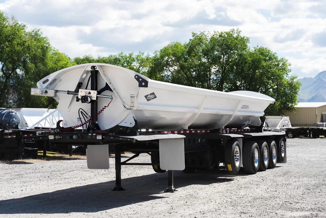 2027 SmithCo SX5-49-38 Side Dump