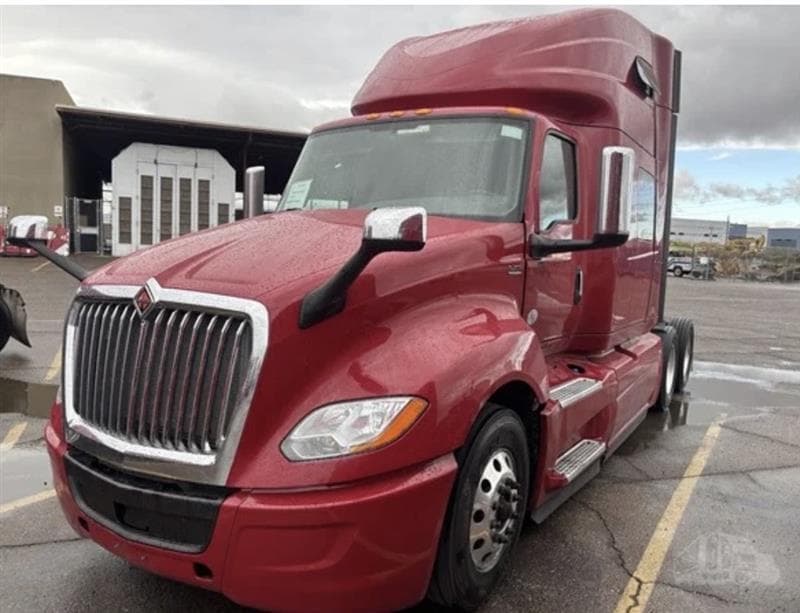 2021 International LT625
