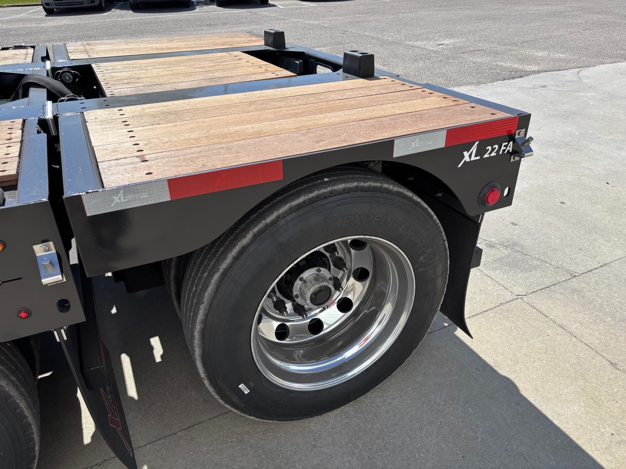 2028 XL Specialized 54ft x 102in Intermediate Flip Axle 45 Ton Lowboy