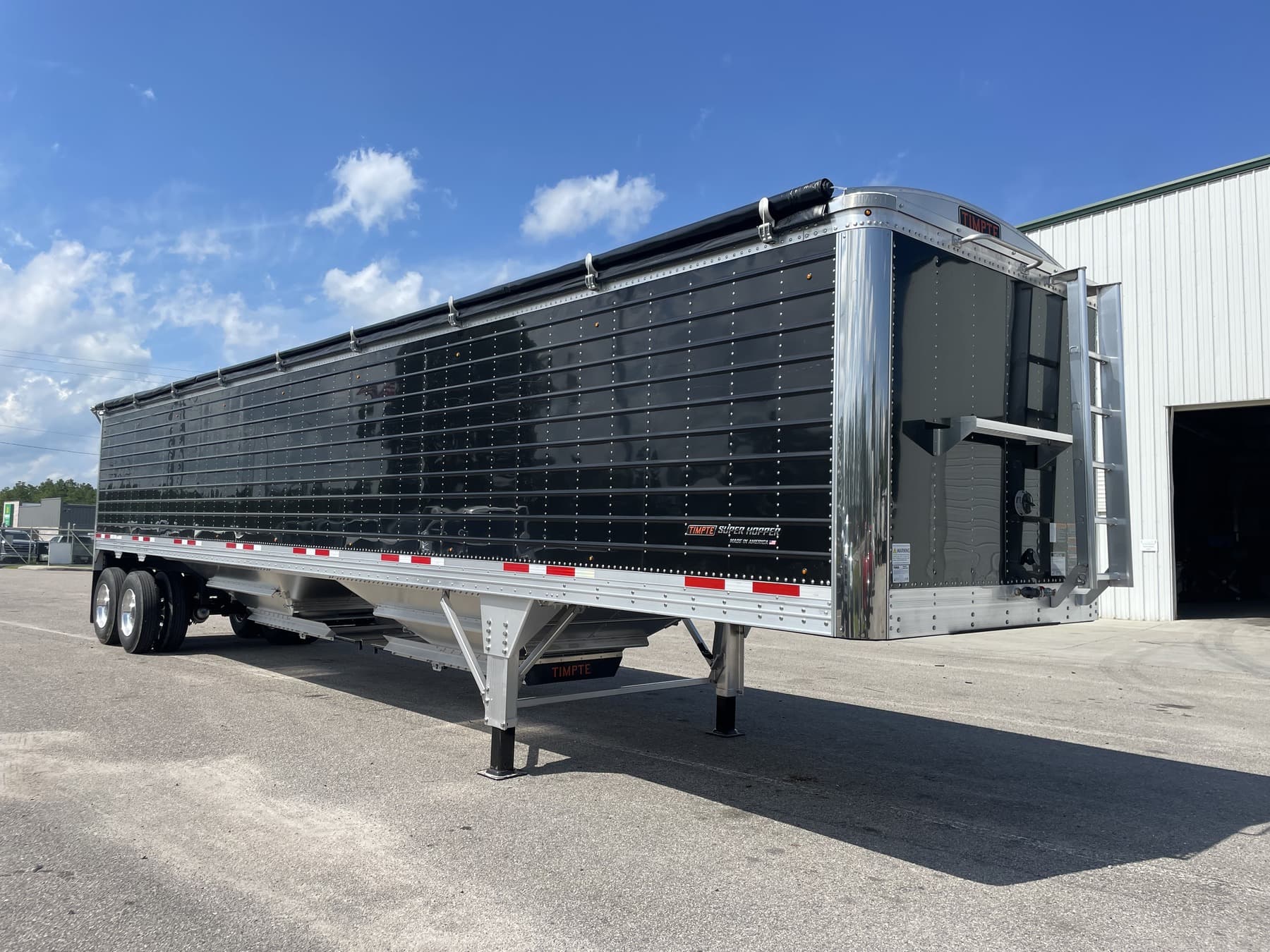 2024 Timpte 42' x 96" x 78" Black Hopper Bottom Trailer