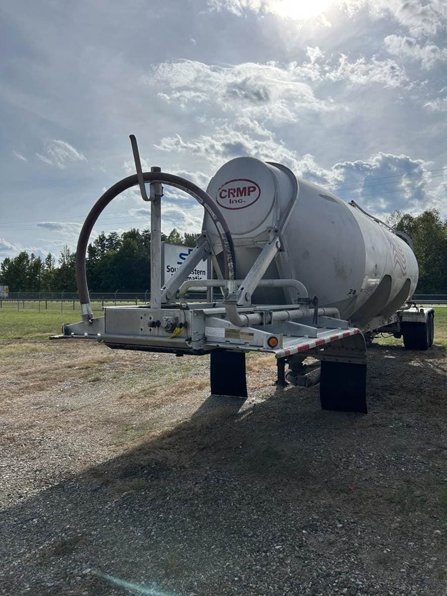 2005 Heil SUPER JET 1040 Dry Bulk / Pneumatic Tank Trailer