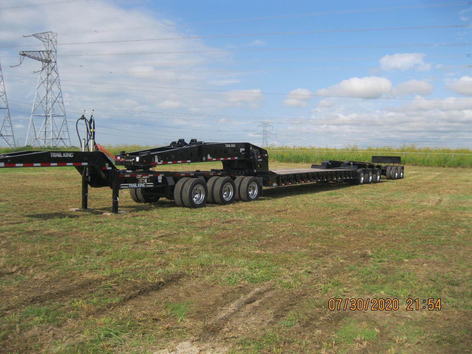 2027 Trail King TK140HDG 3-3-2 SET UP Lowboy Trailer
