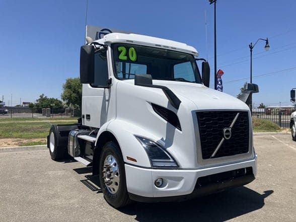 2020 Volvo VNR42T300