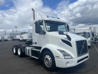2019 Volvo VNR64T300