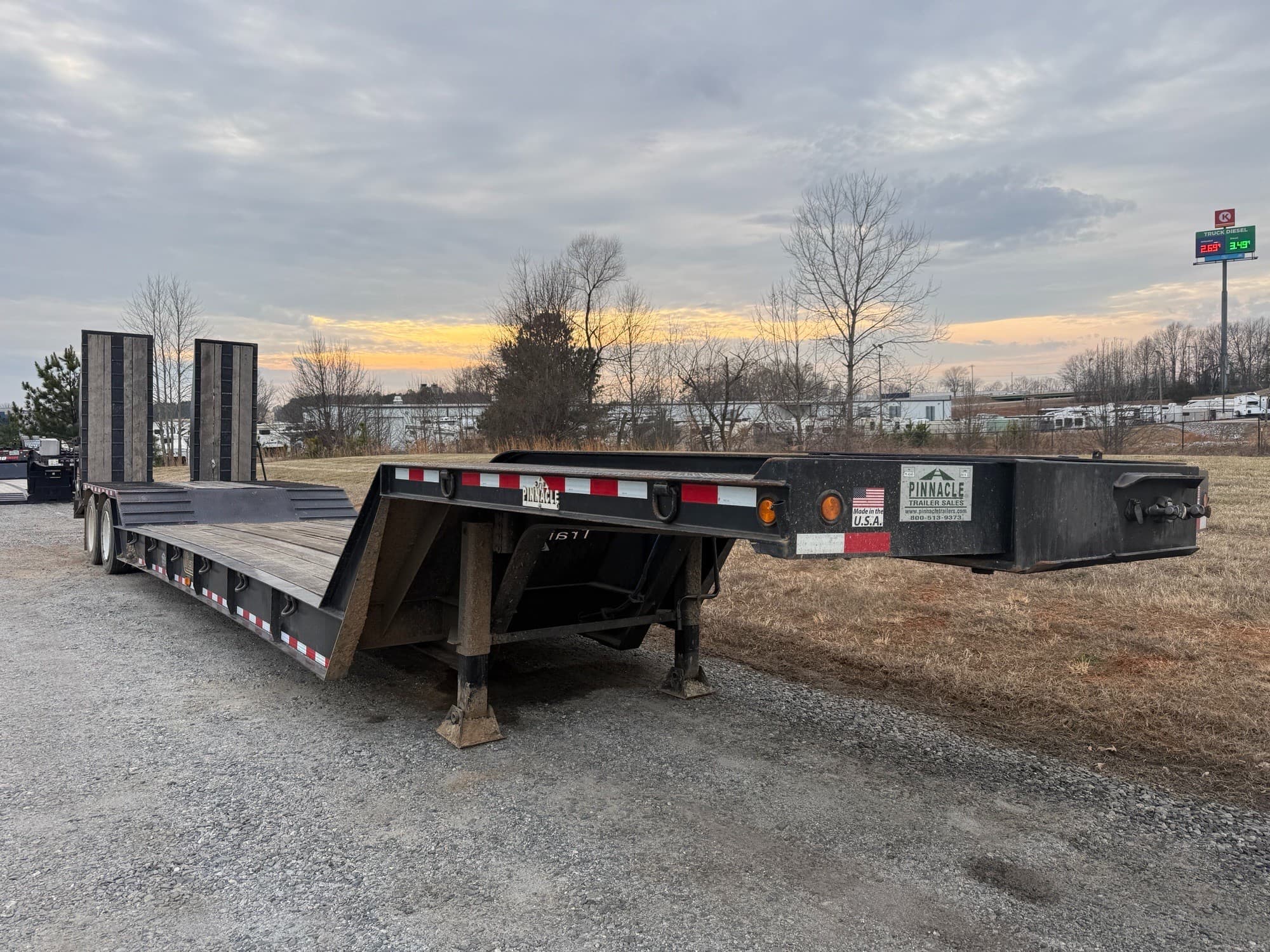 2024 McLendon 45ft x 102in 35 Ton Fixed Neck Recessed Center Lowboy