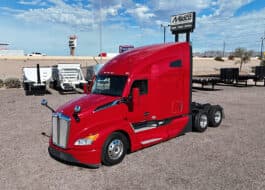 2023 Kenworth T680 Sleeper Truck