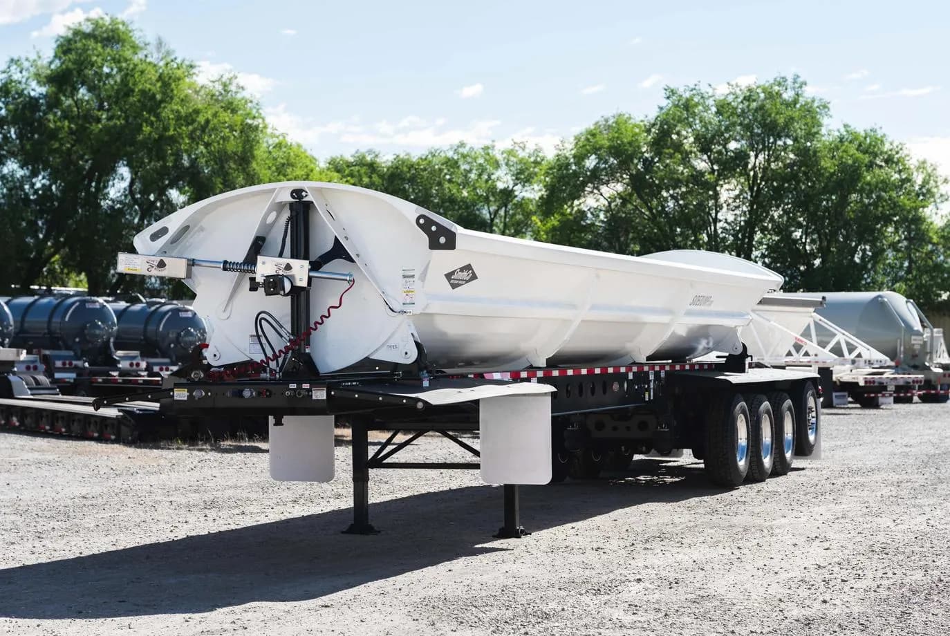 2027 SmithCo SX4-49-36 Side Dump