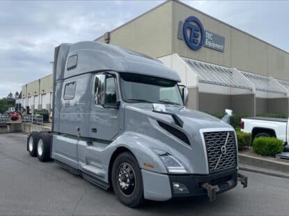 2022 Volvo VNL64T860 Truck