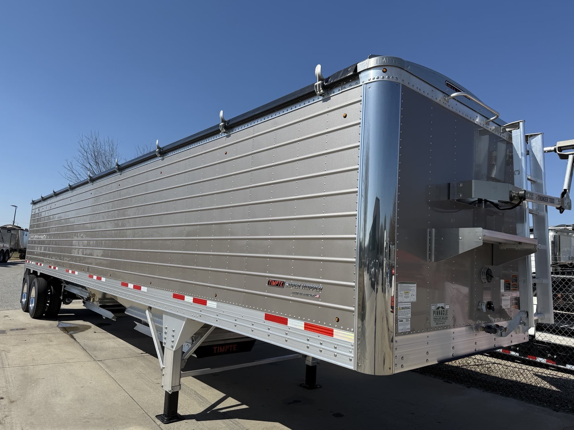 2027 Timpte 42' x 96" x 78" Platinum Silver Electric Tarp Hopper Bottom
