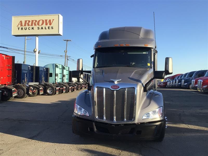 2022 Peterbilt 579