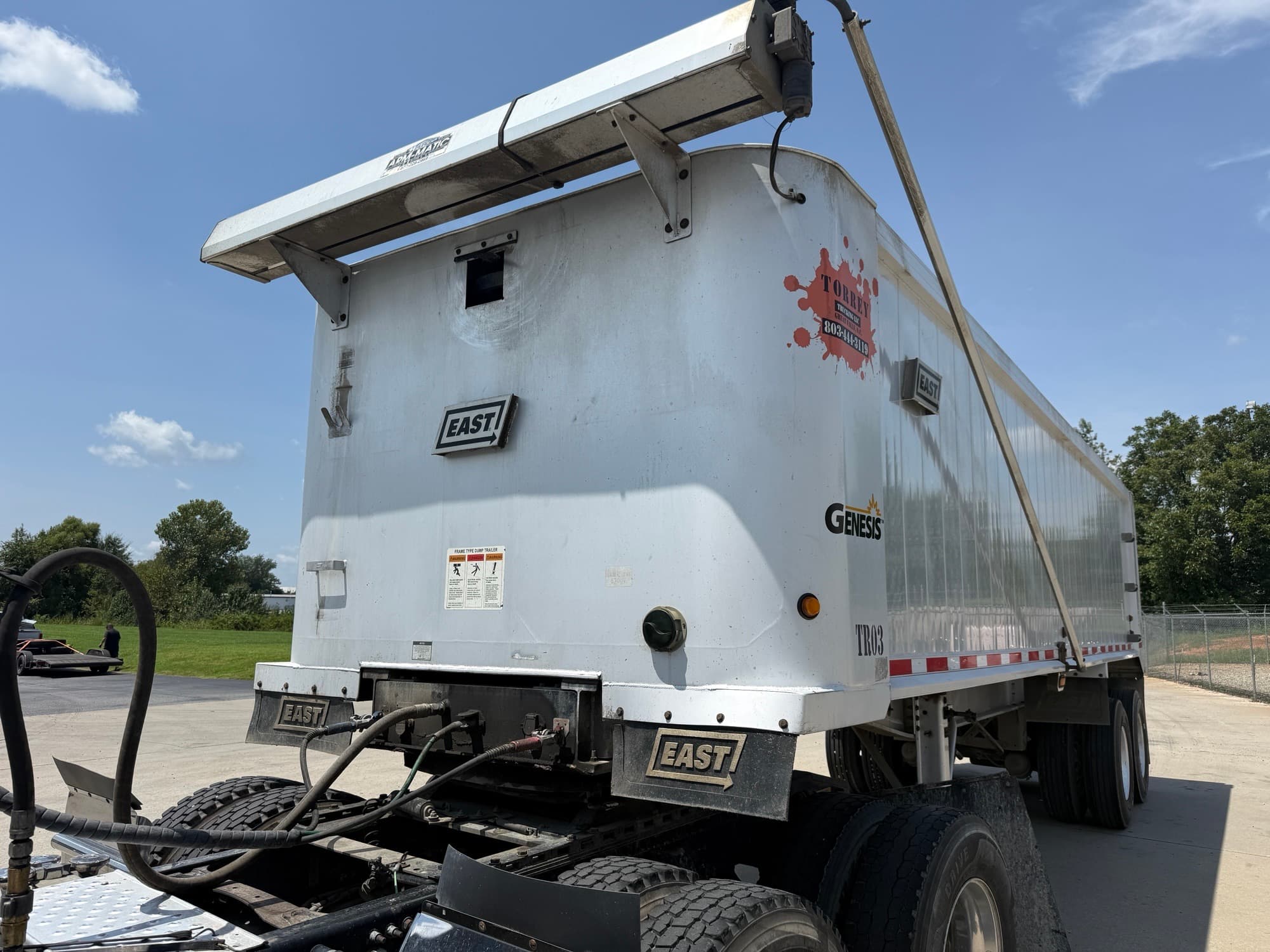 2017 East Genesis 28ft x 96in x 60in Frame Dump Trailer