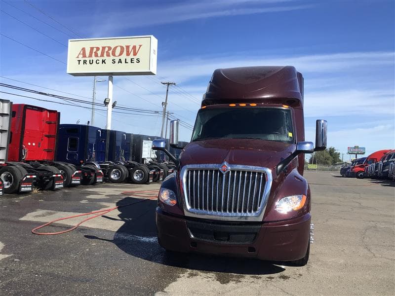 2021 International LT625