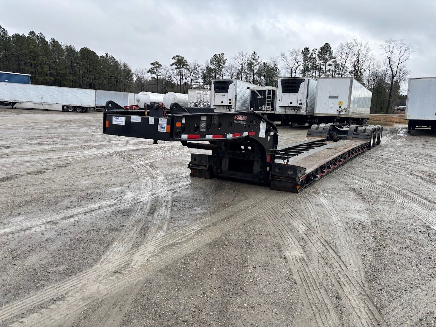 Hydraulic Detachable Lowboy - Flat Floor