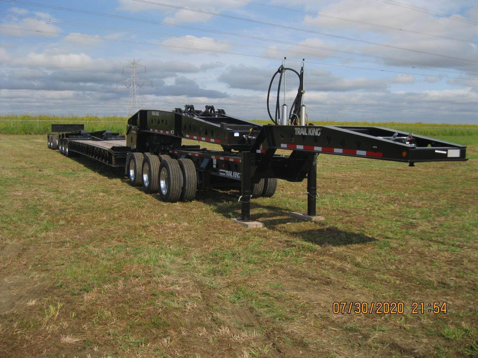 2027 Trail King TK140HDG 3-3-2 SET UP Lowboy Trailer