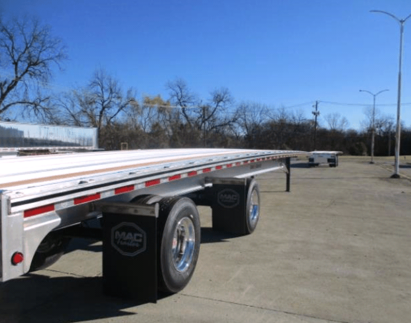 2027 MAC Flatbed | Road Warrior | 53′ STANDARD with Tire Inflation