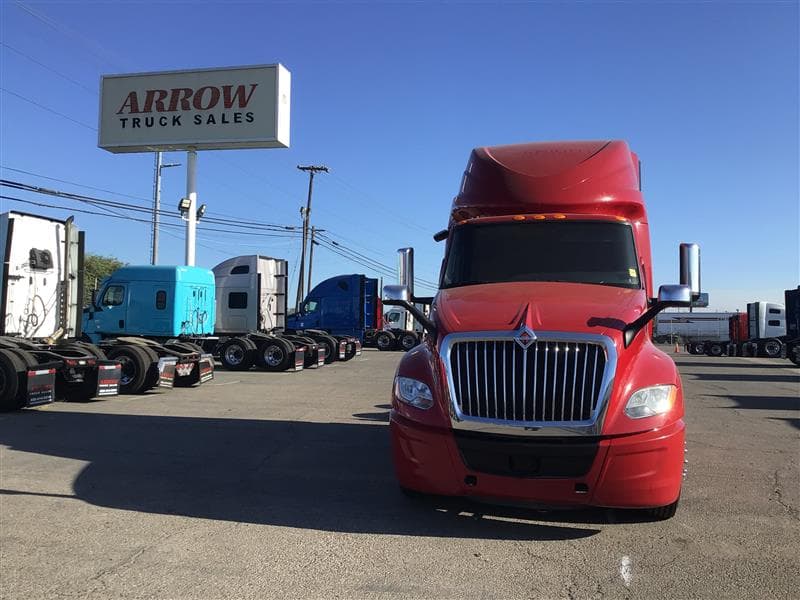 2021 International LT625