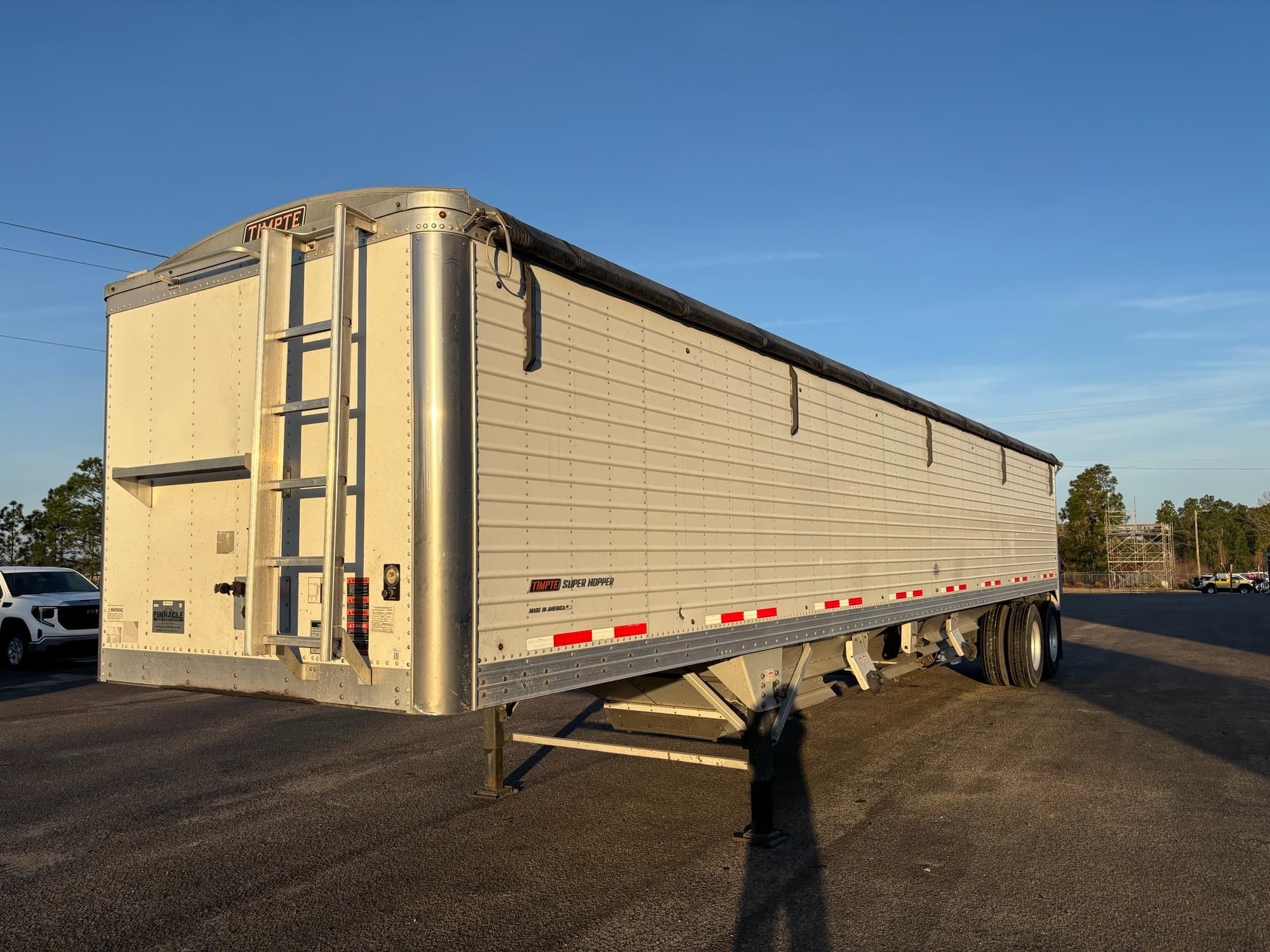 2021 Timpte 42ft x 96in x 78in White Hopper Bottom Trailer