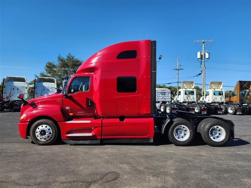 2022 International LT625