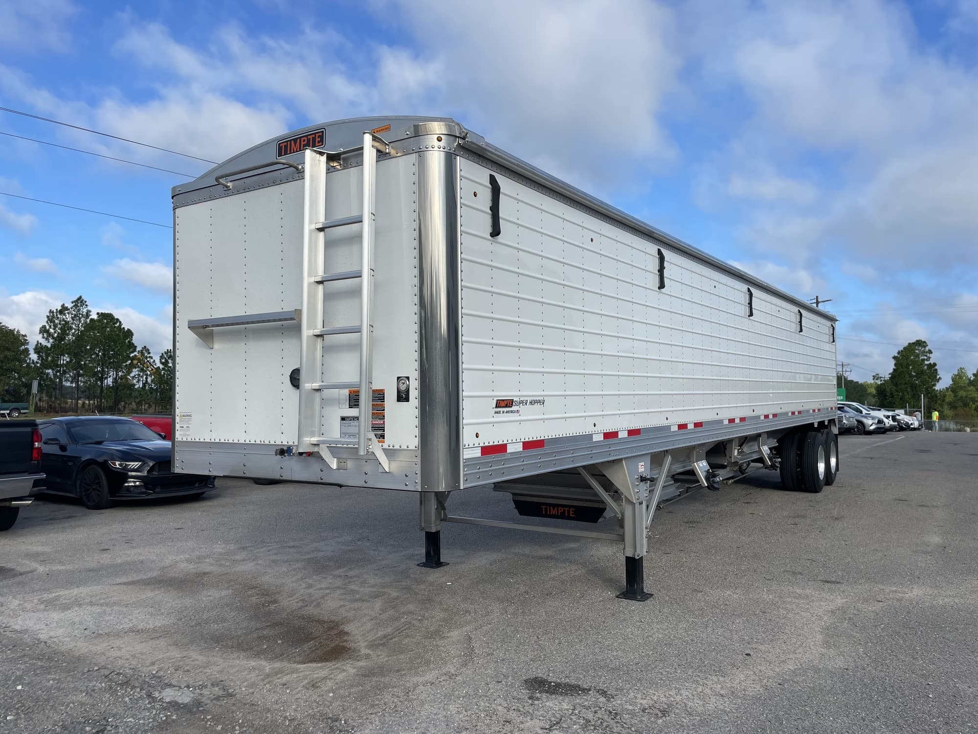 2023 Timpte 42ft x 96in x 78in White Hopper Bottom Trailer