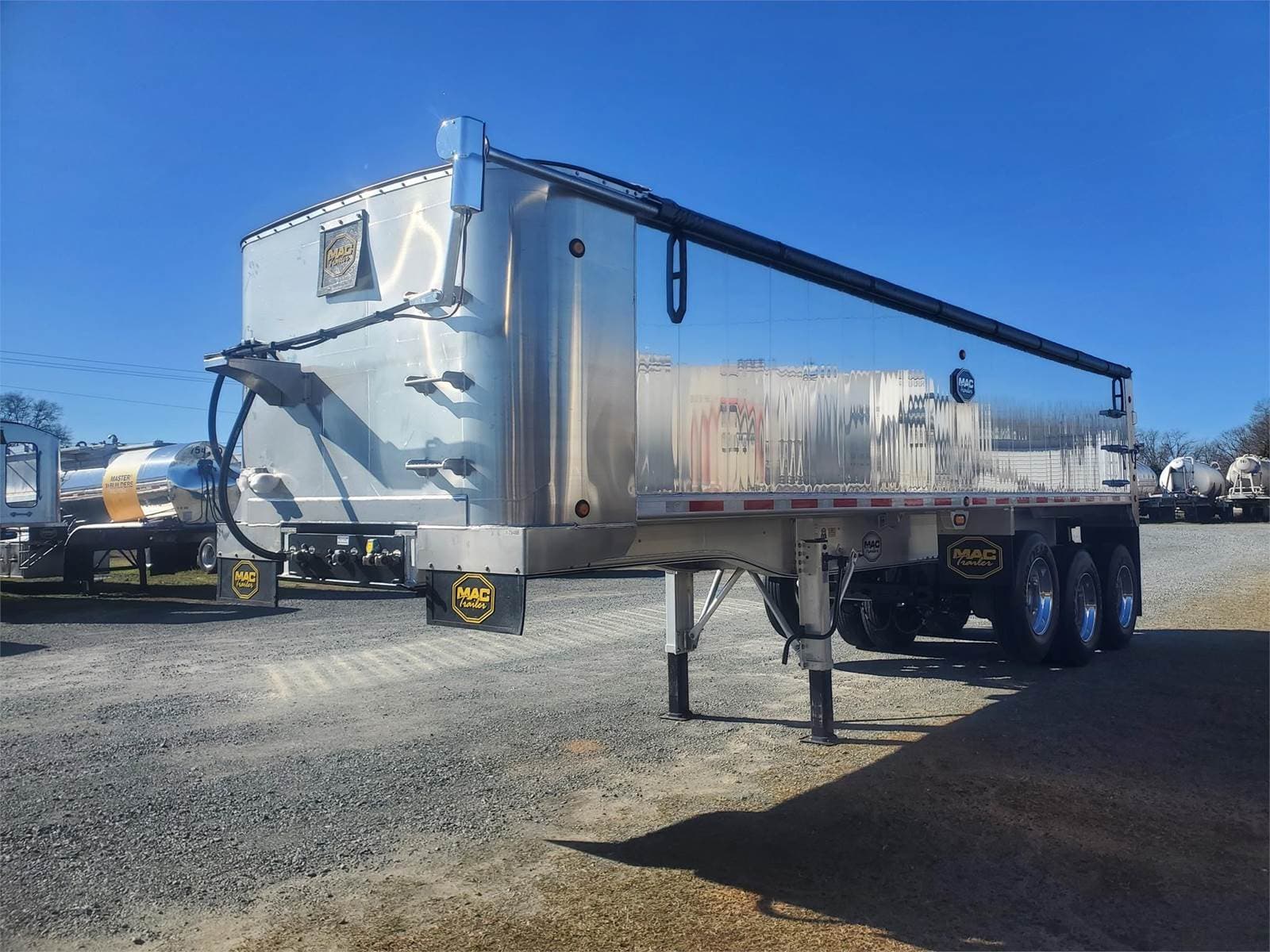 2027 MAC 30 ft Frame End Dump Trailer - Tri Axle, Aluminum, Spring