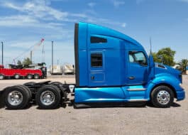 2020 Kenworth T680 Sleeper Cab Truck
