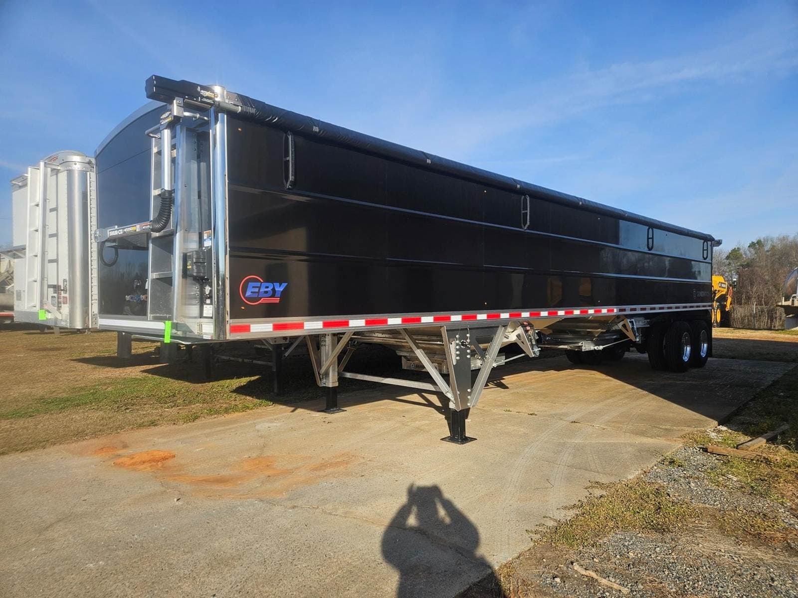 2027 Eby 40x96 Aluminum Hopper / Grain Trailer - Air Ride, Fixed Axle