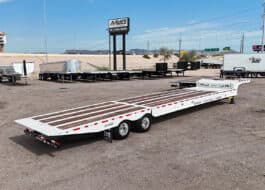 2027 Landoll 930 51-15 Hydraulic Tail Trailer