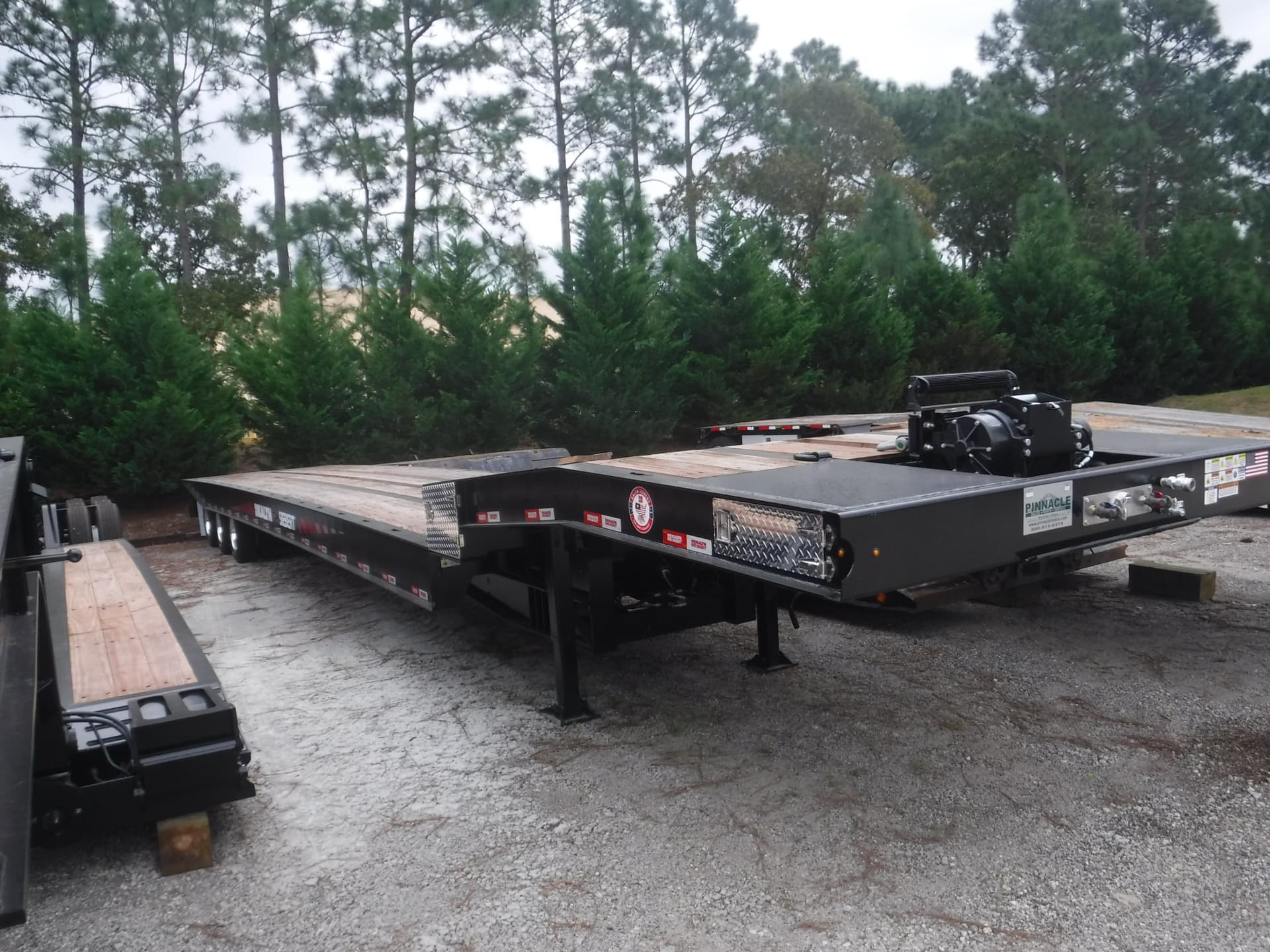 2027 Kalyn Siebert 53ft x 102in 55 Ton Traveling Axle Lowboy