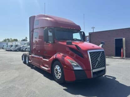 2020 Volvo VNL64T760
