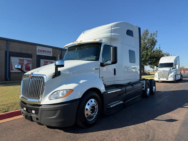 2022 International LT625