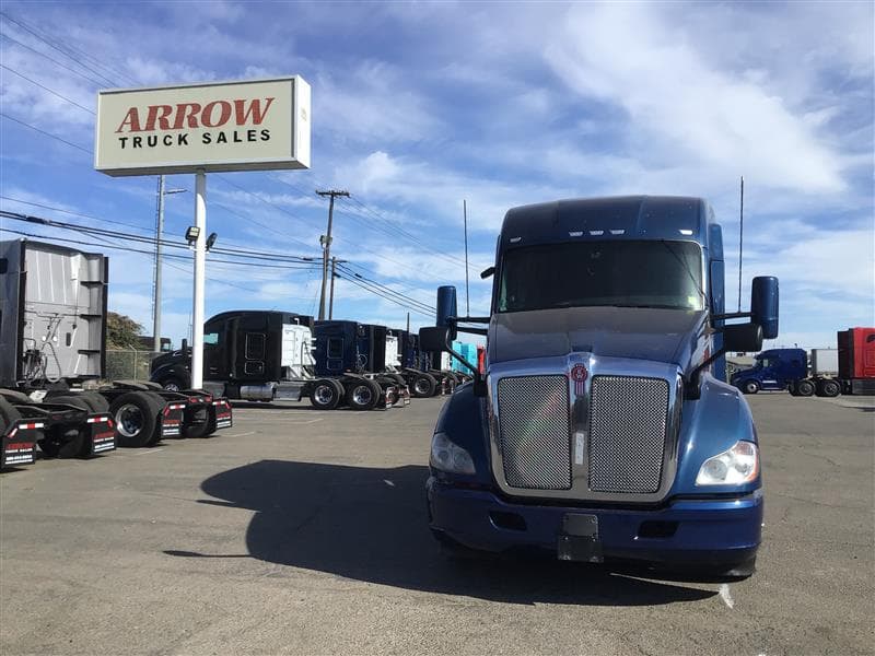 2022 Kenworth T680