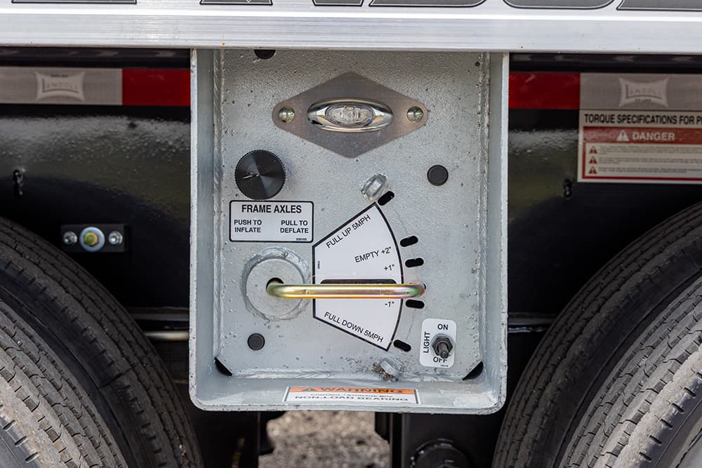 825-AG Detachable Trailer trailer