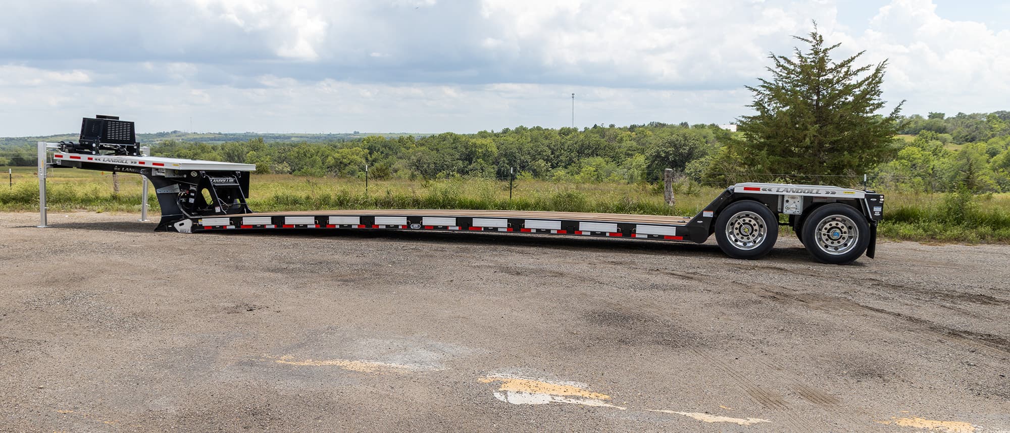 825-AG Detachable Trailer trailer