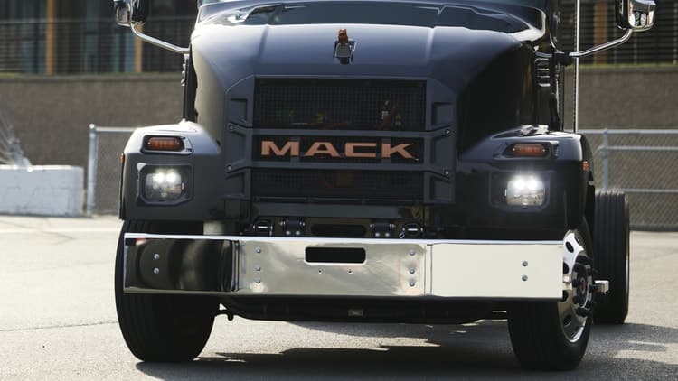 HEATED LED HEADLIGHTS