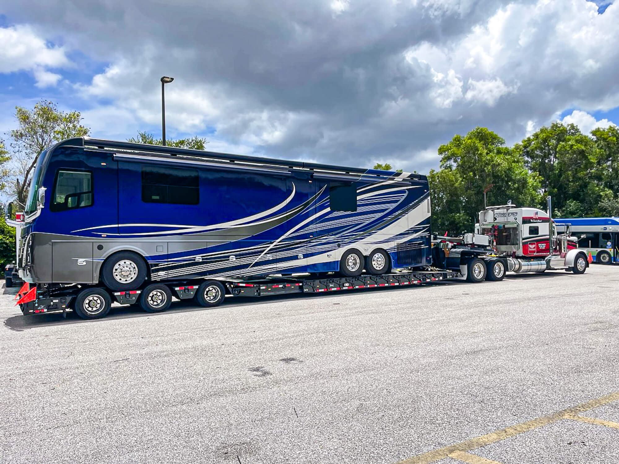 850XT Detachable Trailer trailer