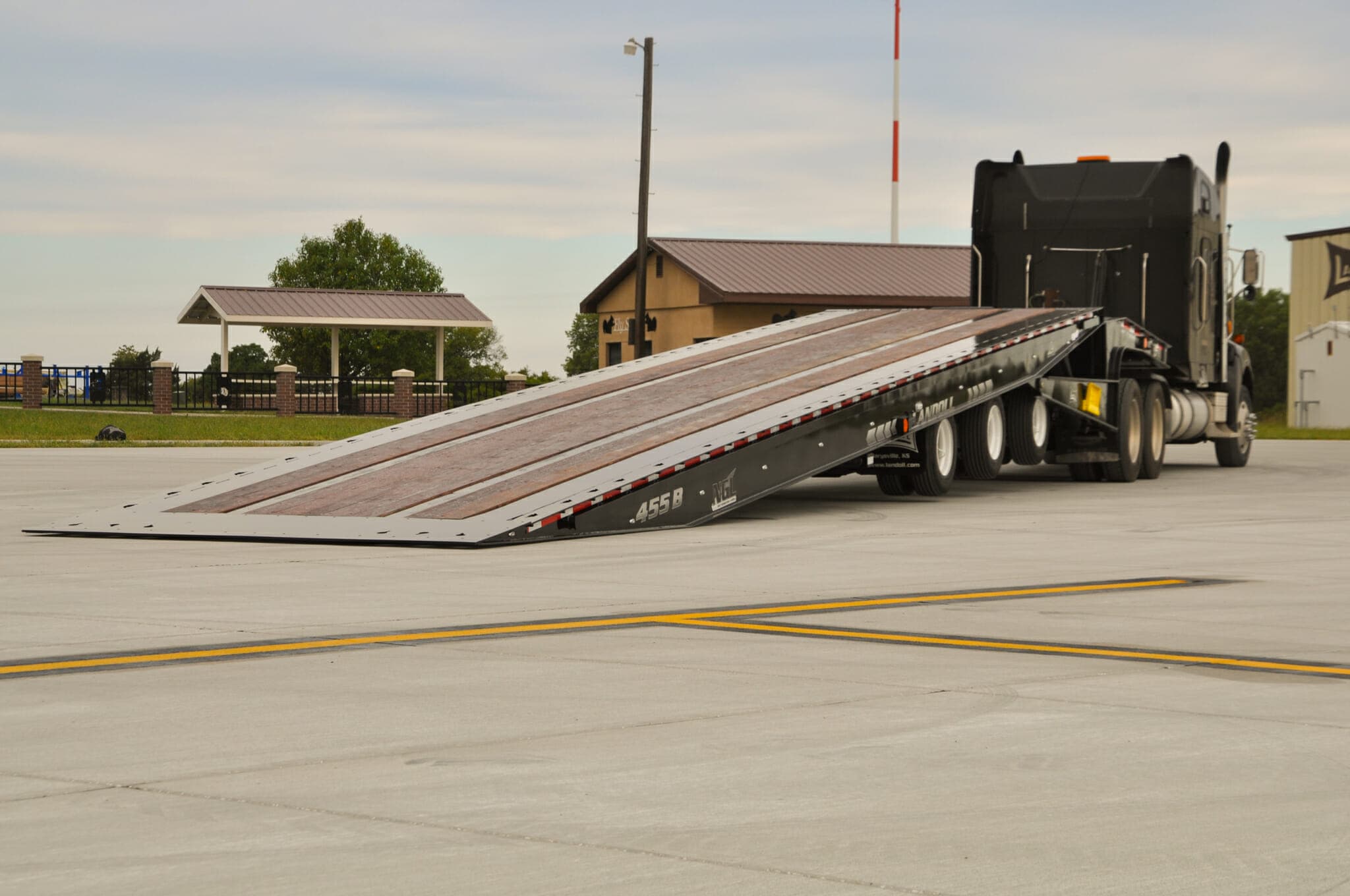 455 Traveling Axle Trailer trailer