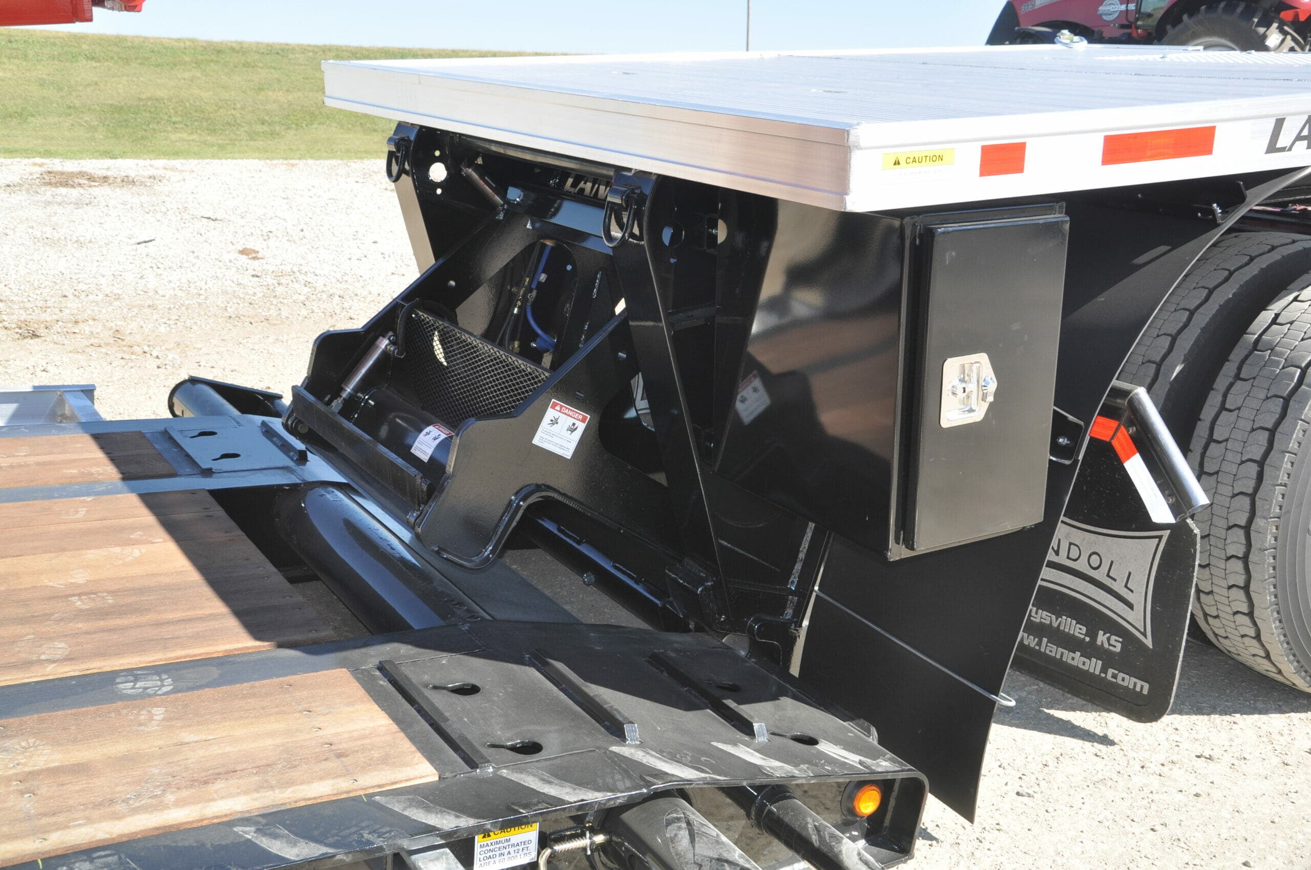 835-AG Detachable Trailer trailer